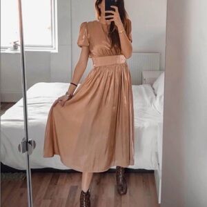 Zara Elegant Metallic Midi Dress in Gold